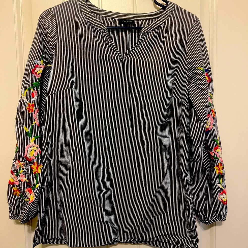 Women’s Talbots Blouse
